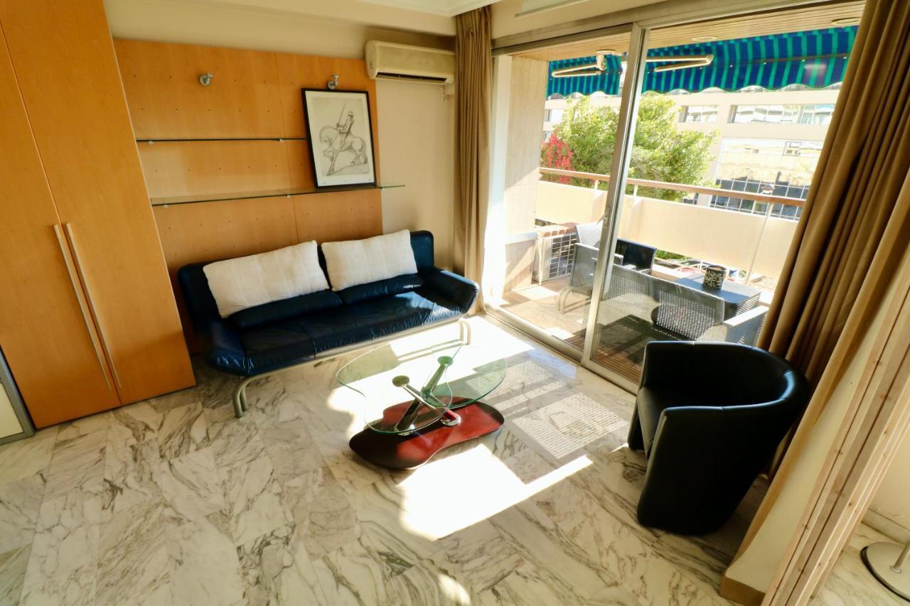 2, 3 And 4 Bedroom Sea View Forville Apartments 5 Mins From The Palais Канны Экстерьер фото