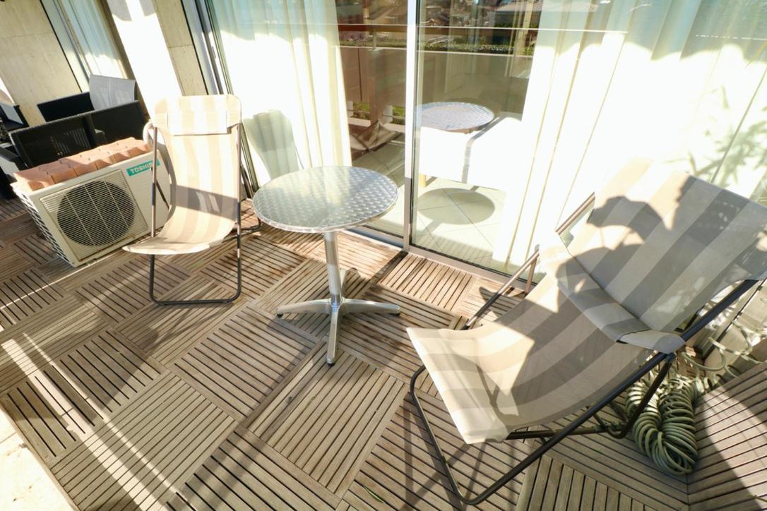 2, 3 And 4 Bedroom Sea View Forville Apartments 5 Mins From The Palais Канны Экстерьер фото