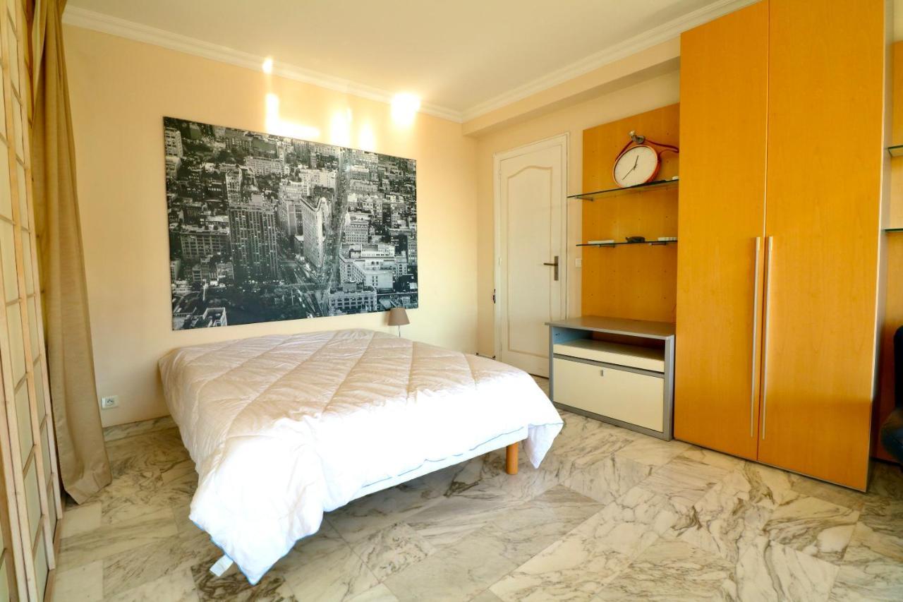 2, 3 And 4 Bedroom Sea View Forville Apartments 5 Mins From The Palais Канны Экстерьер фото