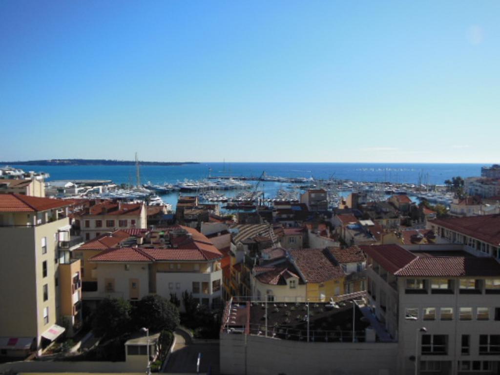 2, 3 And 4 Bedroom Sea View Forville Apartments 5 Mins From The Palais Канны Экстерьер фото