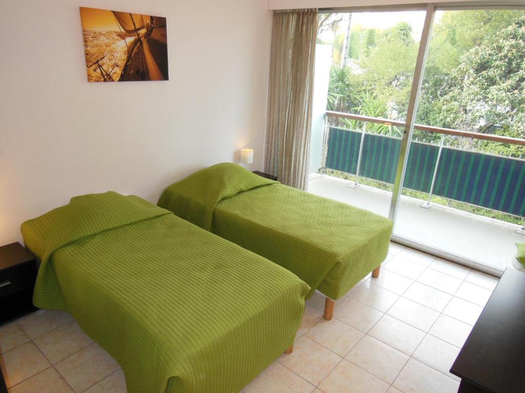 2, 3 And 4 Bedroom Sea View Forville Apartments 5 Mins From The Palais Канны Номер фото